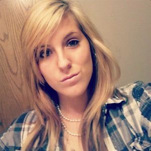 Meet your Posher, Kira